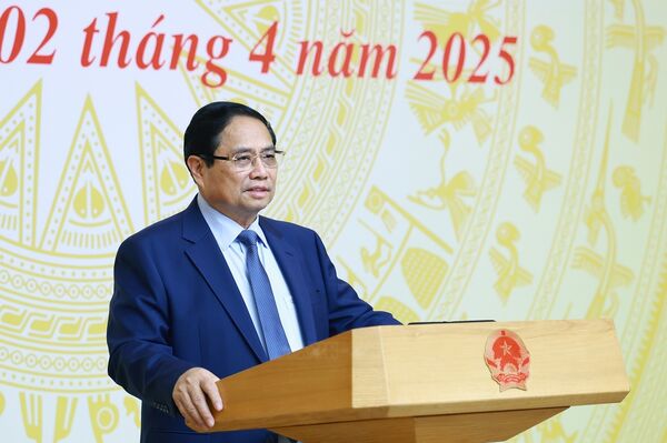 PM urges finalising private economic sector development project