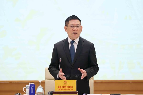 Vietnam proposes US tariff delay for negotiations