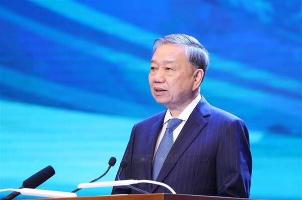 Party chief delivers keynote policy address at P4G Summit