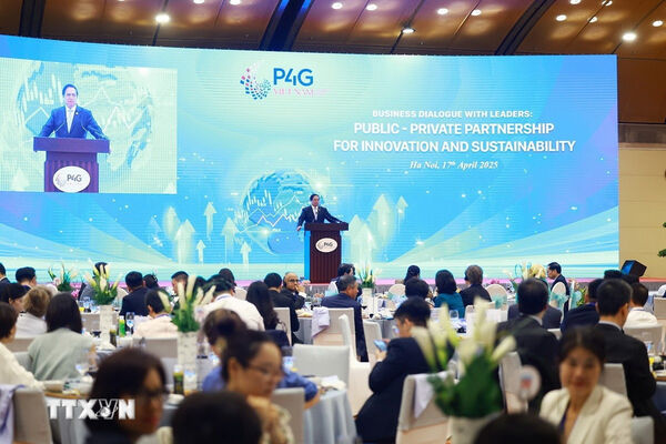 Prime Minister chairs P4G business dialogue
