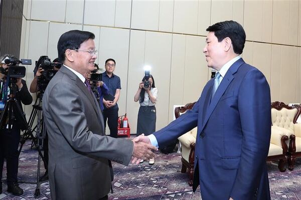 State President receives top Lao leader