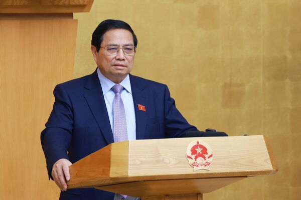 Regular cabinet meeting focuses on works celebrating National Day, apparatus streamlining