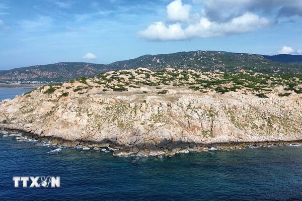 Exploring majestic beauty of Rock Park at Nui Chua National Park