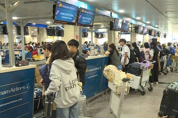 Vietnam Airlines closely monitors, adjusts flight routes amid Pakistan–India tensions