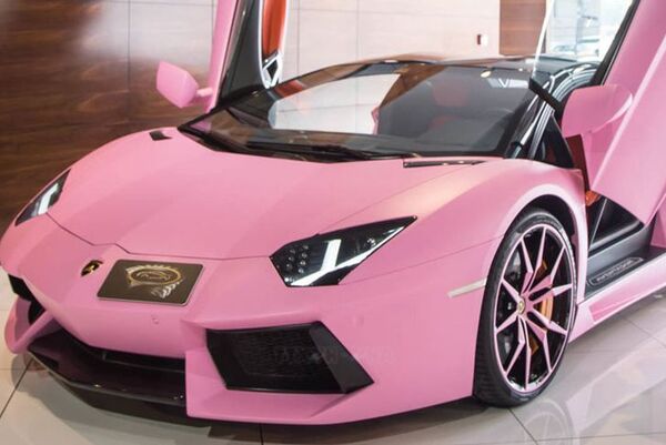 Young dad turns wood into handcrafted supercars for his kids