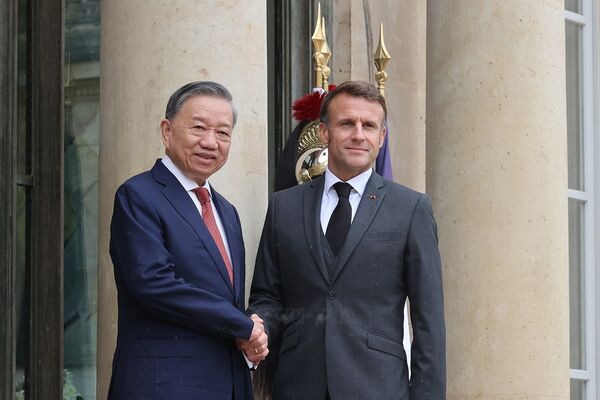 High hopes for French President's visit to Vietnam