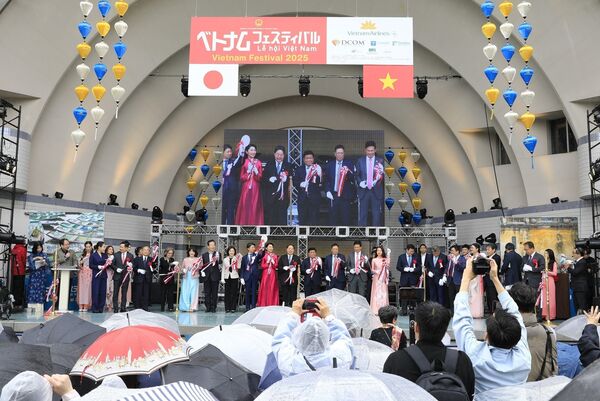 Japan’s largest annual Vietnam festival kicks off