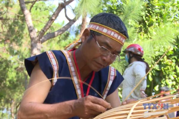 National Village spotlights M’nong culture in Family Day festivities