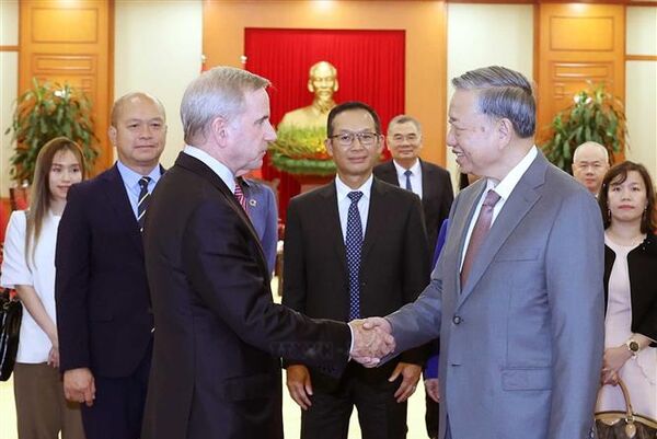 Qualcomm urged to enhance cooperation with Vietnamese enterprises