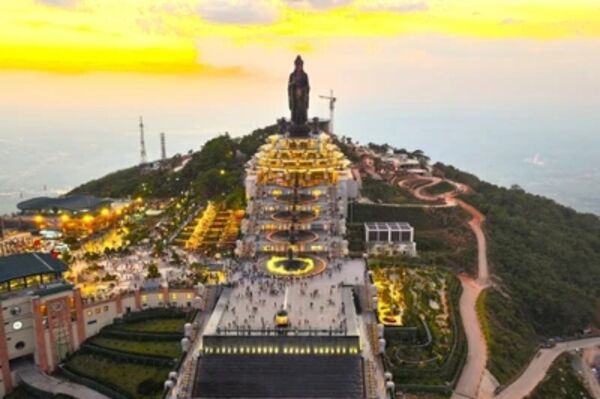Tay Ninh creates breakthroughs in tourism development