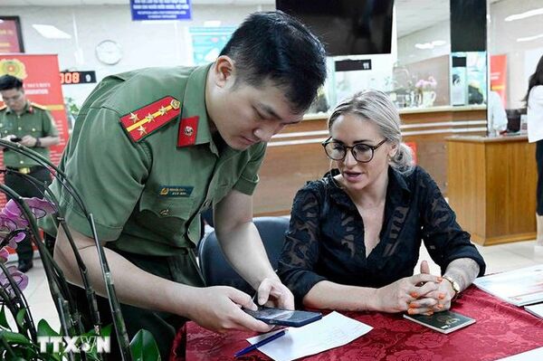 Vietnam grants level-2 e-ID accounts to foreign residents from July 1