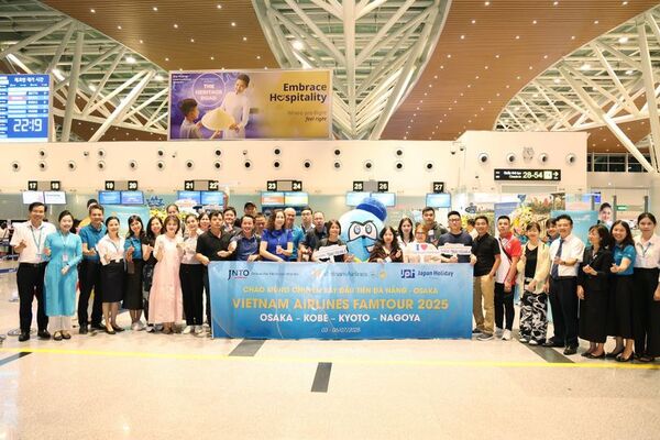 Da Nang welcomes first Osaka flight after long hiatus