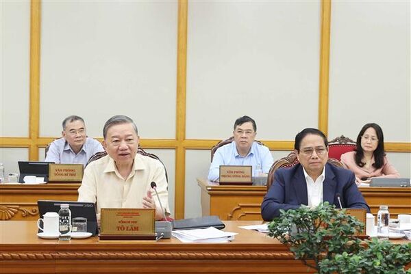 Party chief calls for strengthened leadership to ensure efficient operations of two-tier local administrations