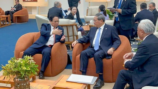 Vietnam, China agree to beef up cooperation in various fields