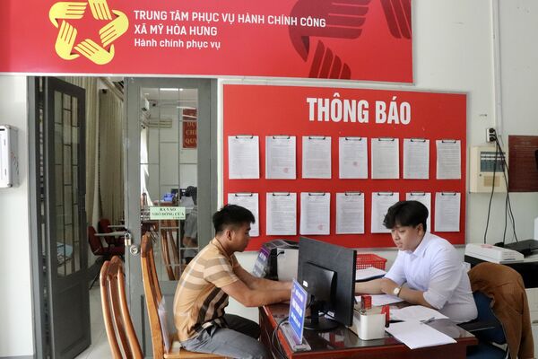 PM demands attention to reorganising political apparatus, administrative units