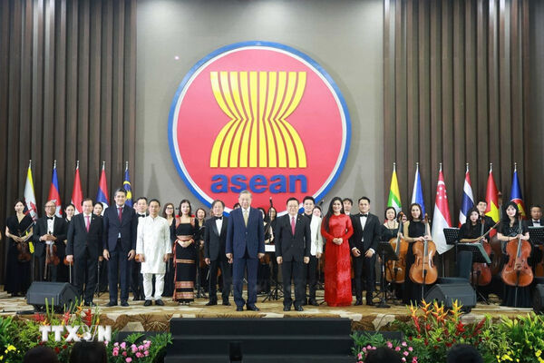 Vietnam expands influence in ASEAN
