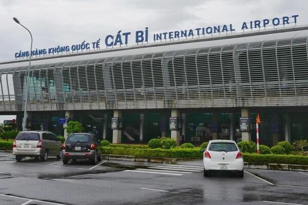 Van Don, Cat Bi airports temporarily closed due to Typhoon Wipha