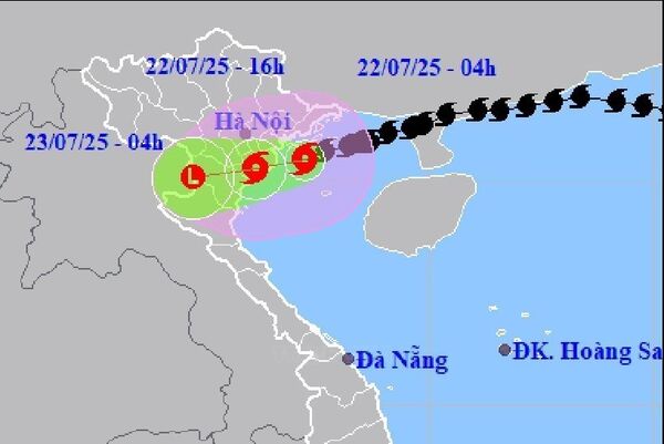 Storm Wipha lashes northern coast with powerful winds