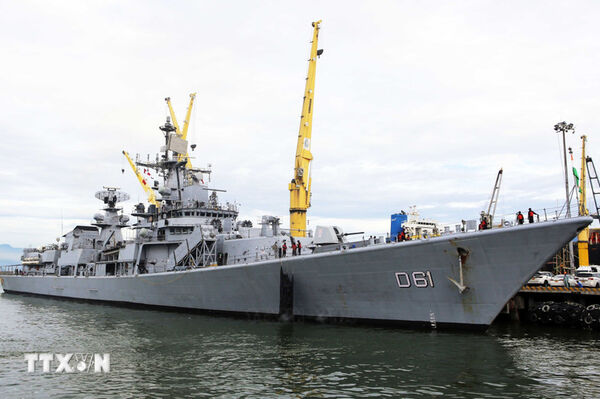 Indian Navy ship makes port call in Da Nang
