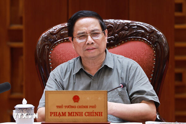 PM requests swift, bold action to build schools in border communes