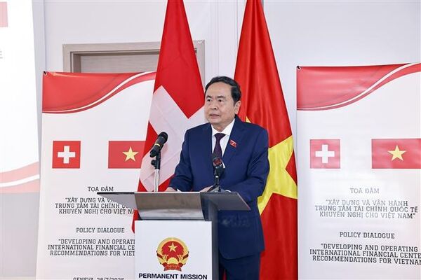 Vietnam seeks Swiss expertise in developing international financial centres