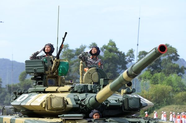 Modern military hardware showcased in National Day parade rehearsal