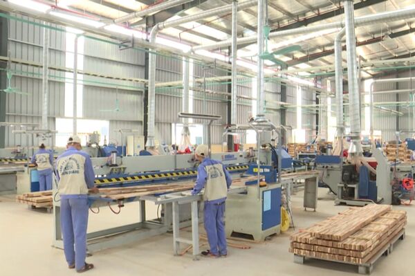 Comprehensive strategy required for achieving double-digit growth: Experts