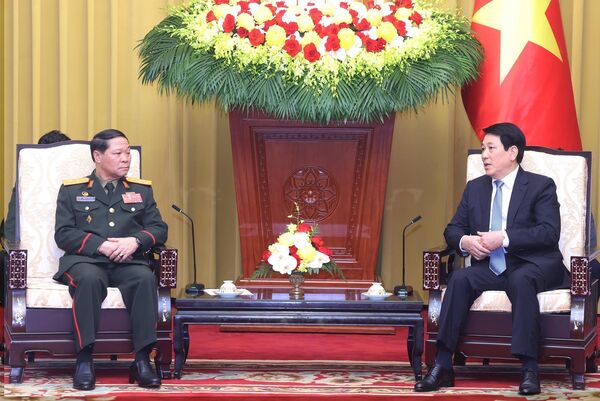 State President receives Lao Deputy Minister of National Defence
