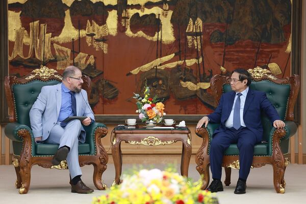 PM urges Qualcomm to deepen investment in core tech, semiconductors