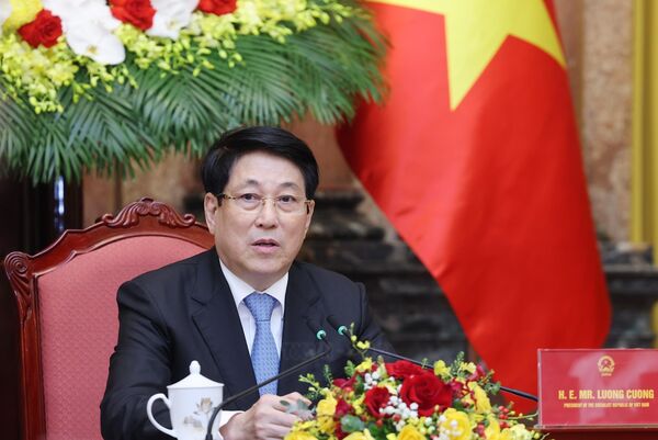 President hosts Japan’s Liberal Democratic Party Youth Division leader