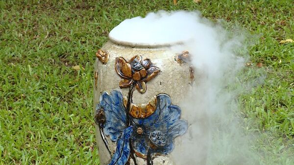 Bat Trang pottery featured in ‘Love of earth and ceramics’ exhibition