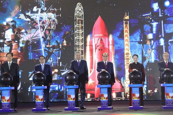 Exhibition of 80-year national achievements opens at Vietnam Exposition Centre