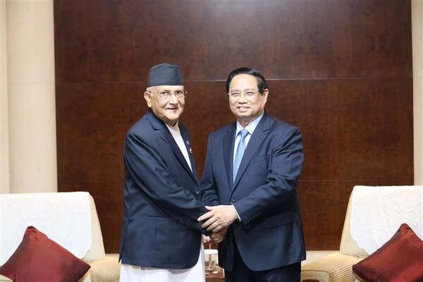 Vietnamese, Nepalese Prime Ministers seek stronger bilateral ties