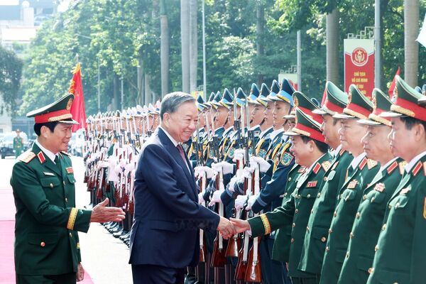 Party chief honors VPA General Staff on 80th traditional day