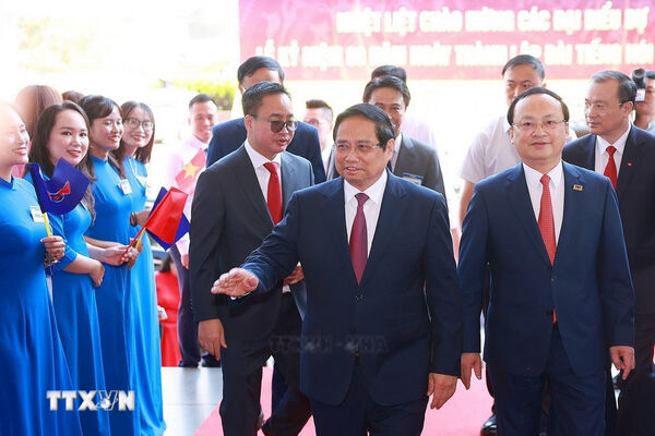 PM urges VOV to accelerate innovation, digital transformation