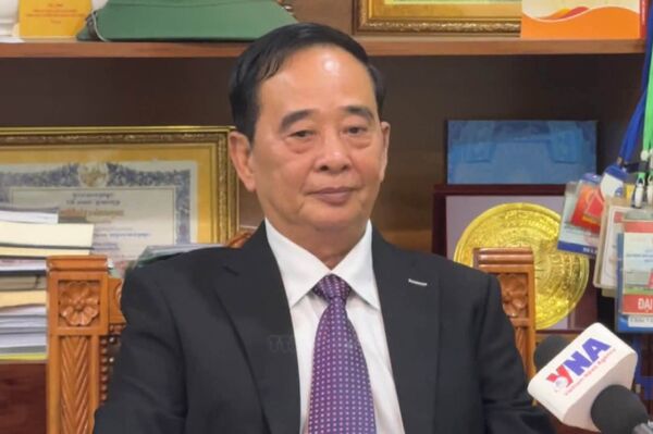 VNA bridges Vietnamese community in Cambodia with homeland: official