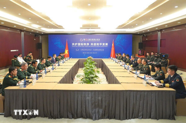 Defence Minister holds bilateral meetings on sidelines of 12th Beijing Xiangshan Forum