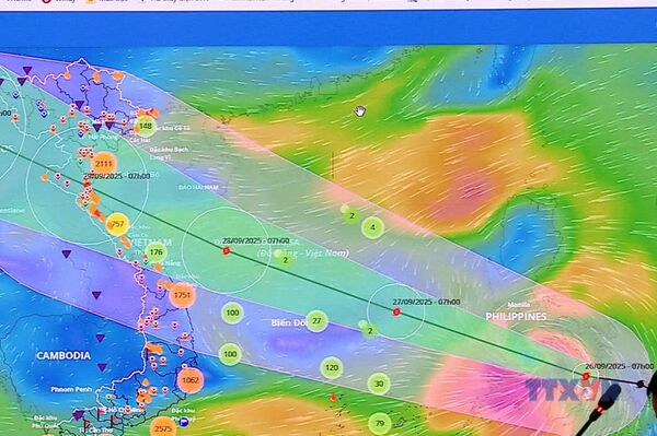Typhoon Bualoi forecast to make landfall on September 29