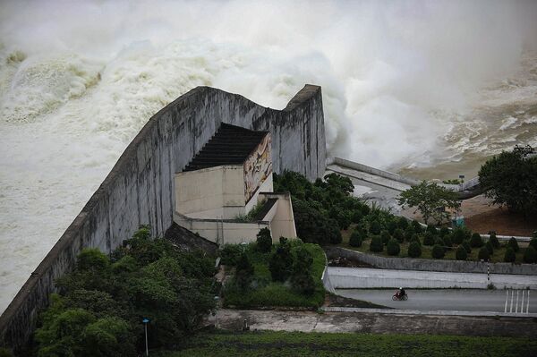 Hoa Binh hydropower reservoir to release water on Sept 29 evening to regulate floodwaters