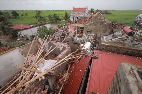 Typhoon Bualoi causes heavy losses in central Vietnam