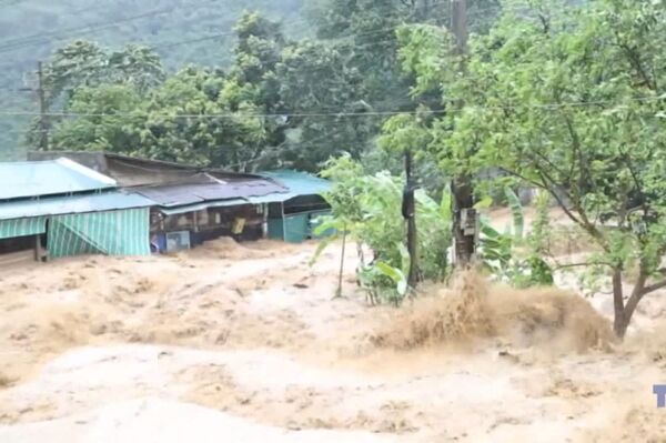 Risks of flash floods, landslides after Typhoon Bualoi