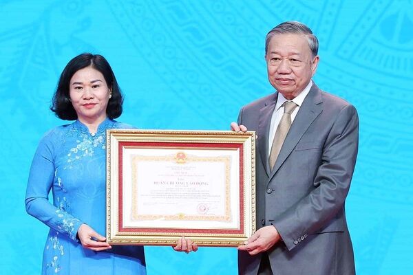 Party chief calls for women’s empowerment, digital push