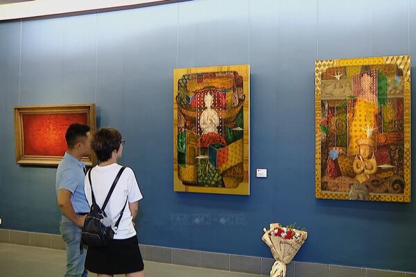 Telling village communal house’s stories through contemporary art