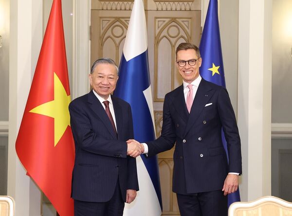 <b>KẾT NỐI TOÀN CẦU: Quan hệ Đối tác chiến lược - Dấu mốc mới trong quan hệ Việt Nam - Phần Lan</b>