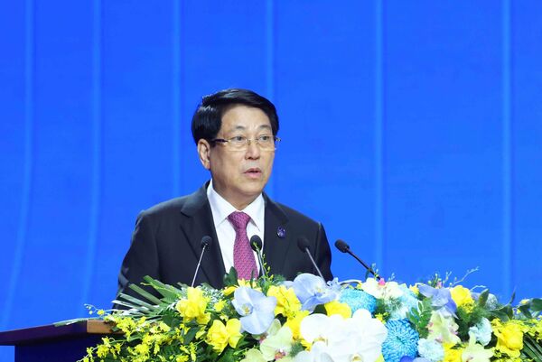 Vietnamese President delivers opening speech at signing ceremony of Hanoi Convention