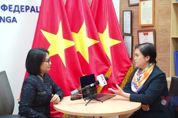 OV intellectuals express confidence in Party’s strategic vision