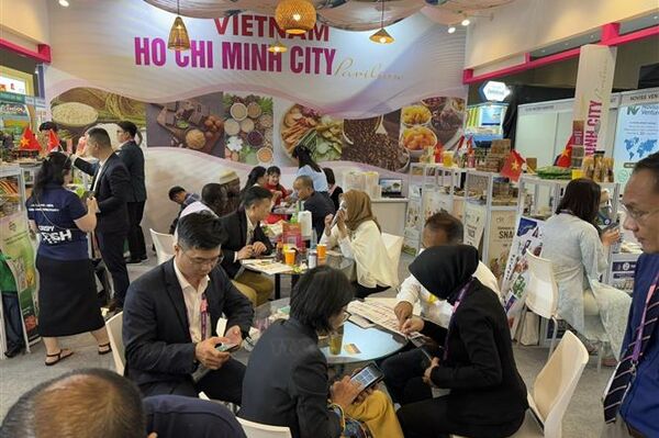 Vietnamese firms showcase products at SIAL Interfood 2025 in Indonesia