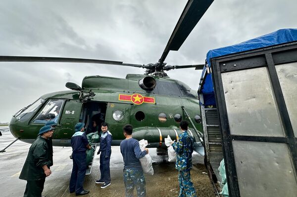 Helicopters deployed as Gia Lai, Dak Lak race to respond to severe flooding