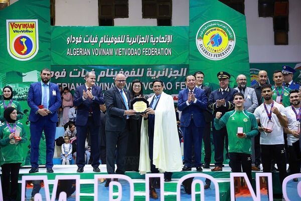PM visits Algerian Vovinam Federation, departs for South Africa