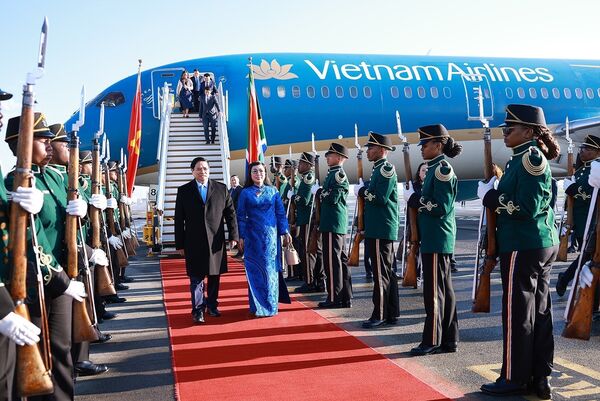 PM arrives in South Africa, attending G20 Summit
